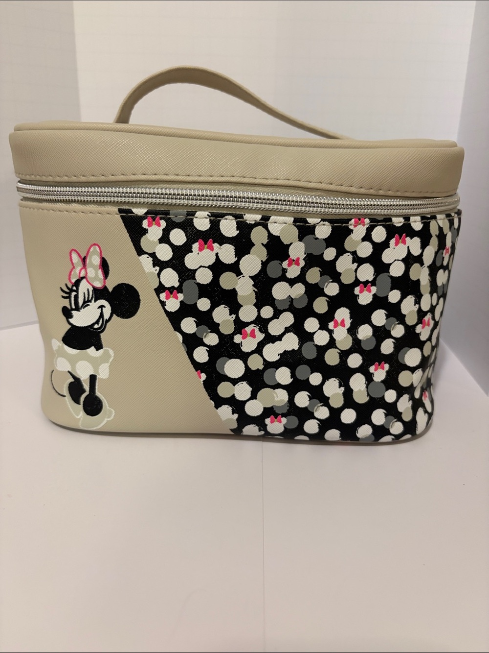 Danielle Nicole Minnie Mouse Top Handle Cosmetic Make Up Train Travel  Case NWOT
